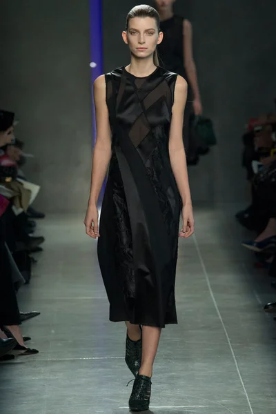 Look 26